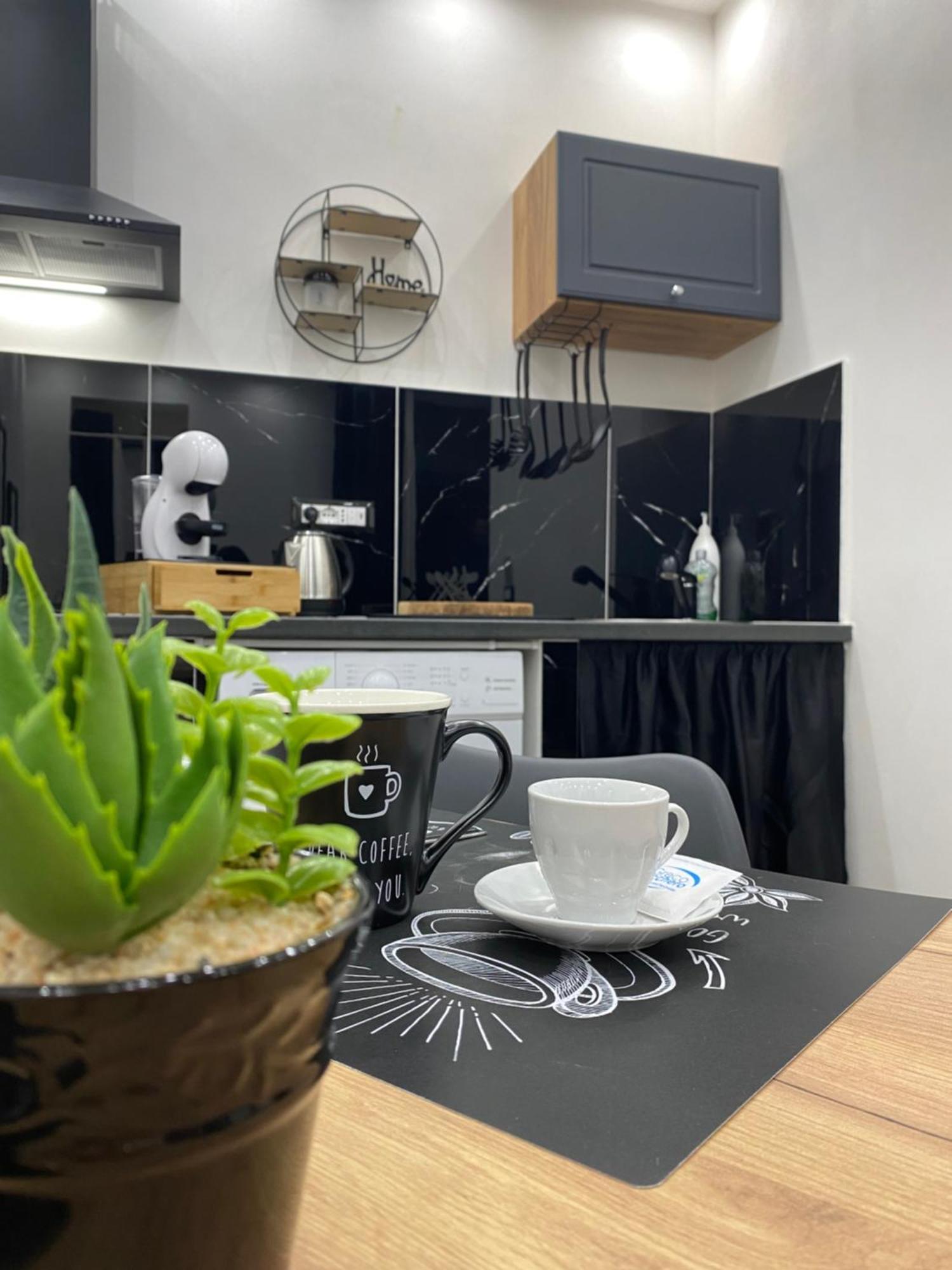 Holiday Home Joy ปาแลร์โม ภายนอก รูปภาพ